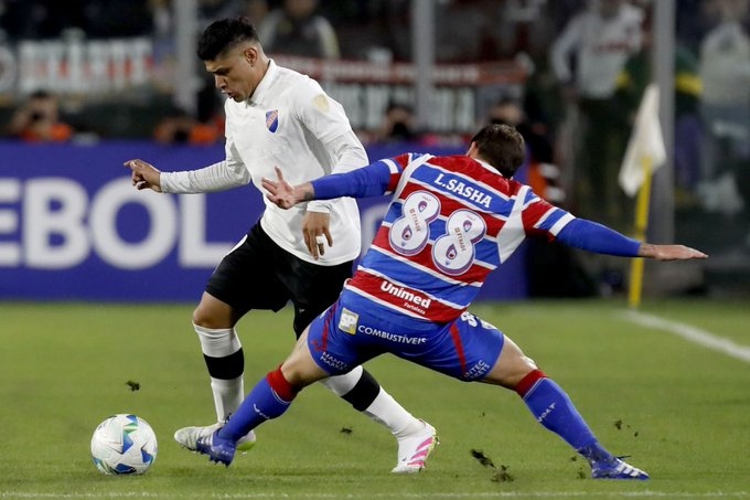 image-10 Suspenden el partido entre la Universidad de Chile y Colo Colo por los actos de violencia