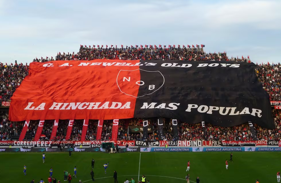 IMG_0293 Las hinchadas más destacadas del fútbol argentino: pasión que trasciende los 90 minutos