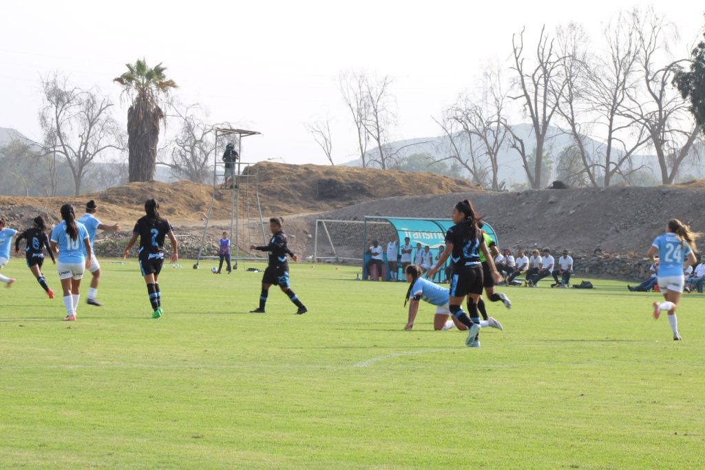 WhatsApp-Image-2025-05-16-at-6.10.12-PM-1024x682 Sporting Cristal arrasa 8-0 a Real Áncash en La Florida y consolida su poderío en la Liga Profesional Femenina