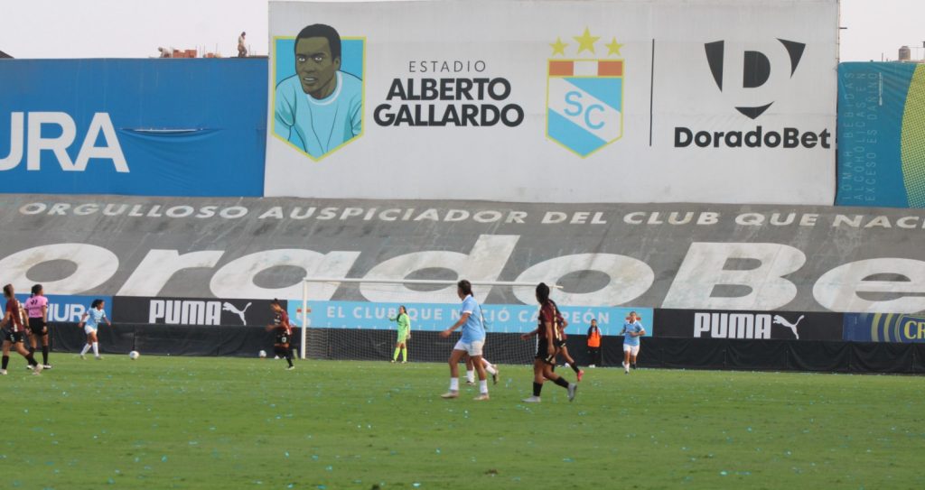 WhatsApp-Image-2025-05-21-at-7.34.48-PM-1024x543 Sporting Cristal frena a Universitario y le arrebata el pleno de victorias en la Liga Femenina 2025