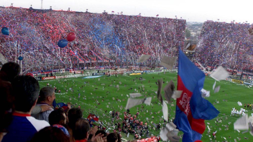 image-21-1024x576 Las hinchadas más destacadas del fútbol argentino: pasión que trasciende los 90 minutos