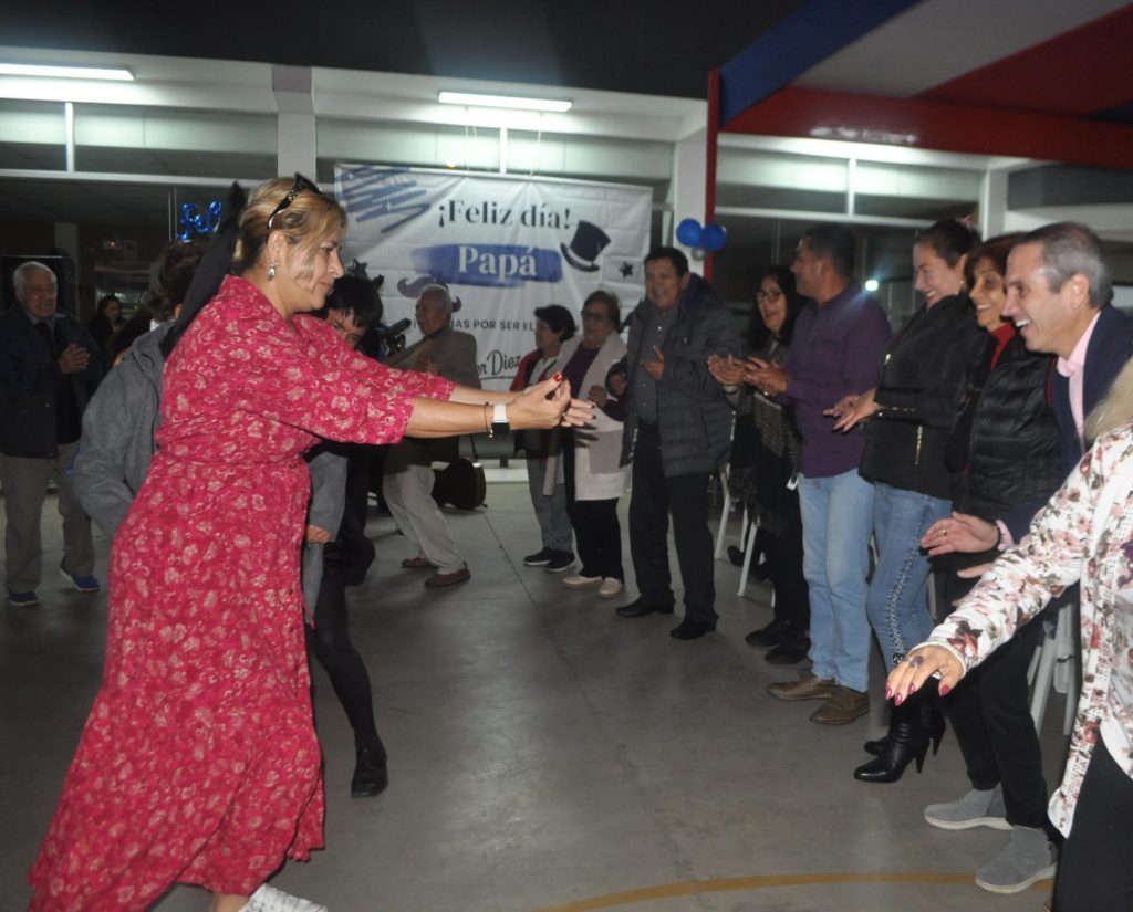 14-1024x825 San Borja celebró el Día del Padre con una tarde inolvidable de música, baile y unión vecinal