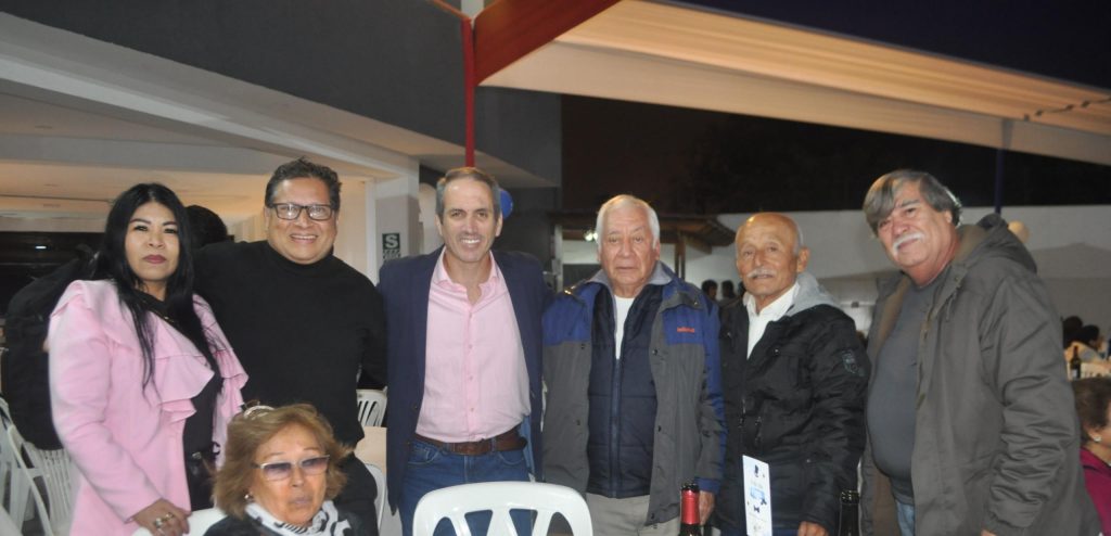 8-1024x494 San Borja celebró el Día del Padre con una tarde inolvidable de música, baile y unión vecinal