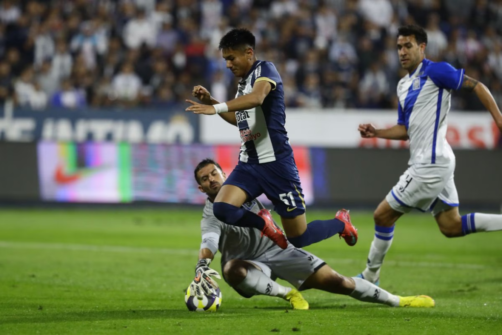 image-101-1024x684 Alianza Lima y Alianza Atlético empatan Opacamente 1-1 en un  Matute Lleno de Hinchas
