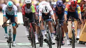 image-105 Tour de Francia 2025: Pogacar y jóvenes talentosos coronan un espectáculo sin precedentes en París
