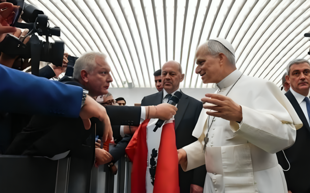 image-64-1024x640 ¡Orgullo nacional! Papa León XIV levanta la bandera peruana en el corazón del Vaticano y reaviva el espíritu patrio