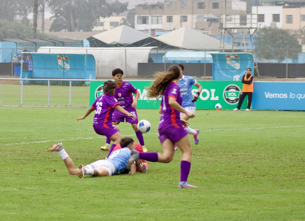 IMG_0604-1024x742 Con doblete de Murcia, Sporting Cristal venció a FC Killas por Liga Femenina