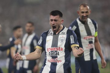 image-55 Alianza Lima y su noche triunfal: Alan Cantero, el señor del gol en Matute