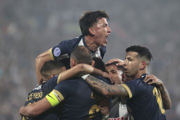 image-56 Alianza Lima y su noche triunfal: Alan Cantero, el señor del gol en Matute