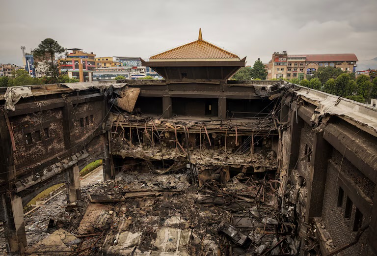 IMG_0812 Nepal en crisis: 51 muertos, miles de reclusos fugados y el ejército en las calles tras la caída del gobierno