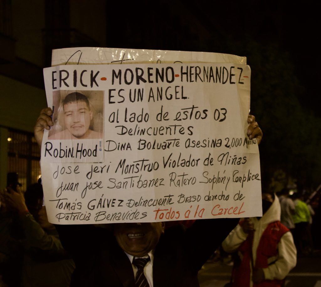 IMG_1079-1024x914 “Apagón de motores”: miles marchan hacia el Congreso en reclamo por la ola de asesinatos y extorsiones