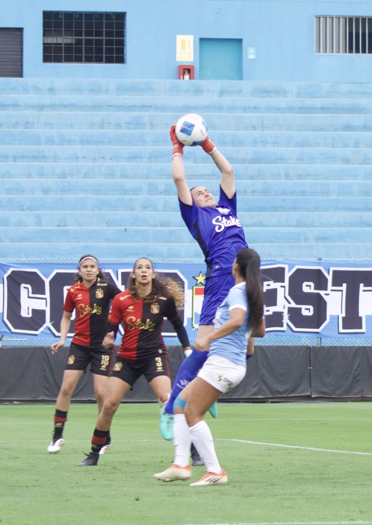 IMG_1135-725x1024 Sporting Cristal femenino goleó 3-1 a Melgar con brillante actuación de Karol Murcia