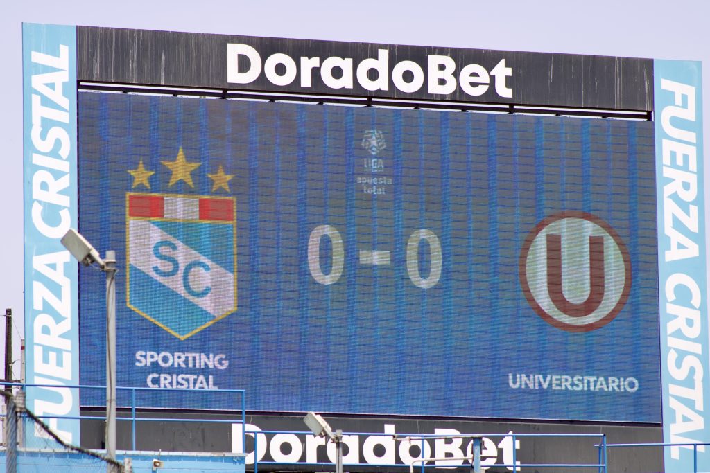 IMG_1277-1024x683 Sporting Cristal y Universitario igualaron sin goles en la primera semifinal del Torneo Clausura de la Liga Femenina