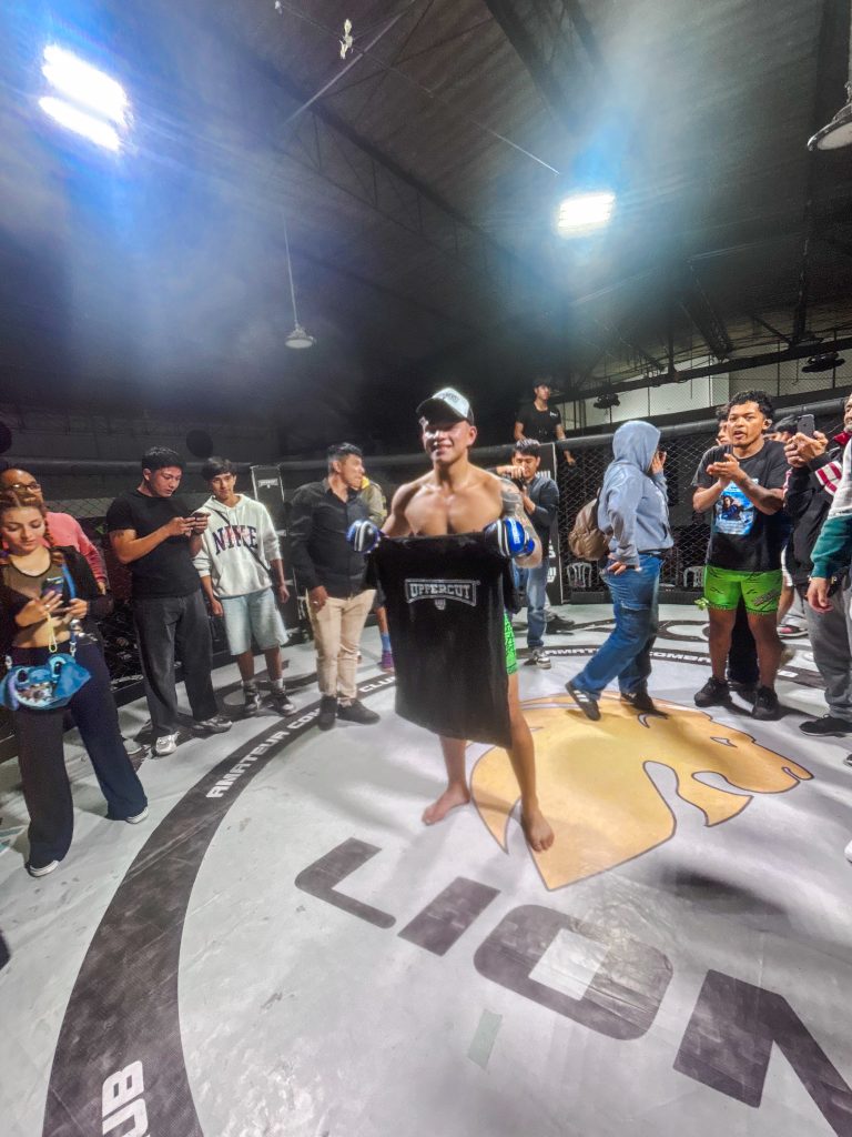 IMG_9251-768x1024 Vibrante noche de MMA en el Rímac: el Maximos Combat Club brilló en el Grand Prix de Peso Gallo