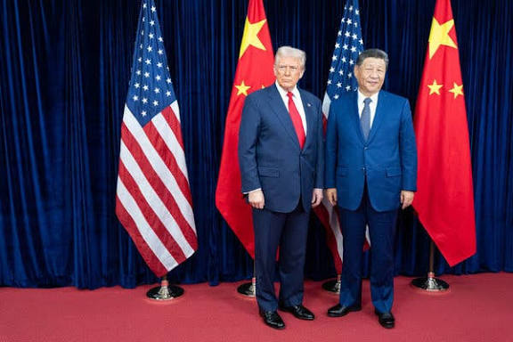 IMG_4298 TRUMP RECIBE A XI JINPING CON UNA CONTUNDENTE DEMOSTRACIÓN DE PODER MILITAR